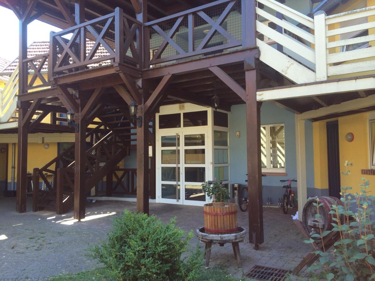 Le Relais De Wasselonne Aparthotel Luaran gambar